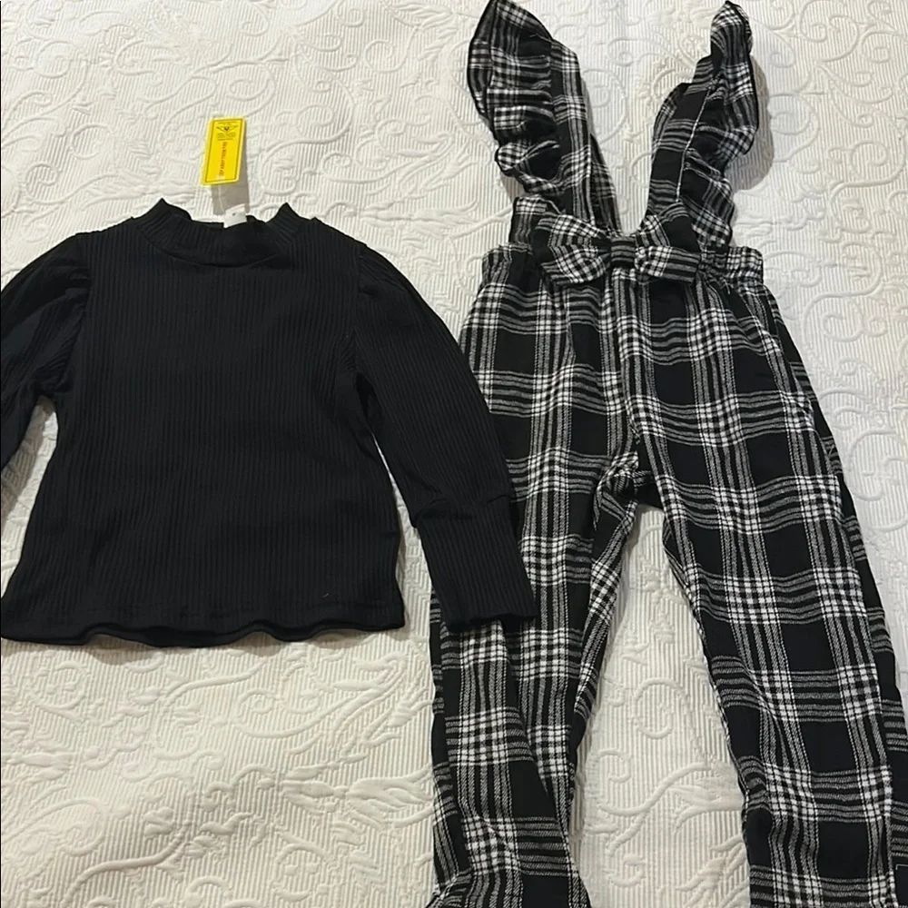Shein Bundle 2-3 Years. 3 outfits. NWT kids/tiddler